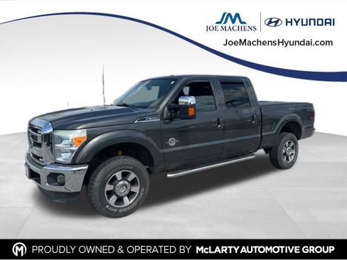 Used 2016 Ford F350 Lariat w/ Lariat Interior Package image 7