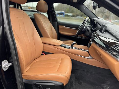 Used 2018 BMW X6 xDrive35i w/ Driving Assistance Package image 19