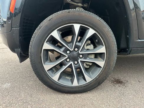 Used 2021 Jeep Grand Cherokee L Overland w/ Advanced Protech Group III image 42