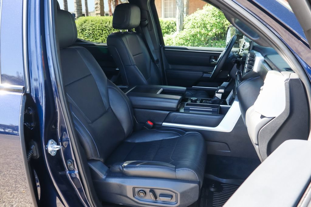Used 2025 Toyota Tundra Platinum AWD/4WD image 50