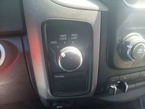 Used 2015 RAM 1500 Tradesman w/ Power & Remote Entry Group AWD/4WD image 19