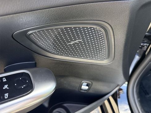Used 2024 Mercedes-Benz C 300 4MATIC Sedan image 23