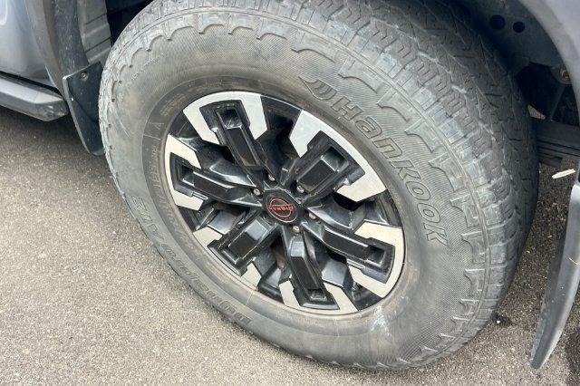 Used 2023 Nissan Frontier Pro-X w/ Pro Convenience Package RWD image 4