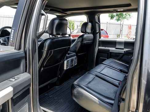 Used 2015 Ford F150 Lariat w/ Equipment Group 502A Luxury image 33