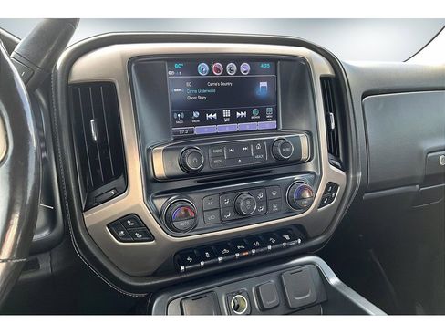 Used 2018 GMC Sierra 2500 Denali image 10