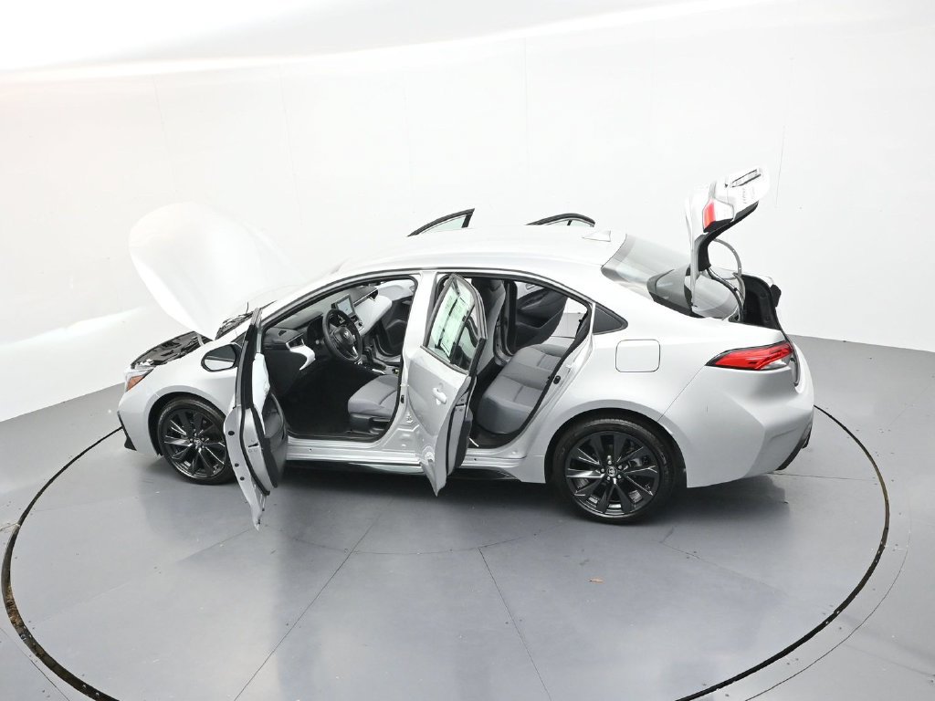 Used 2026 Toyota Corolla SE FWD image 28