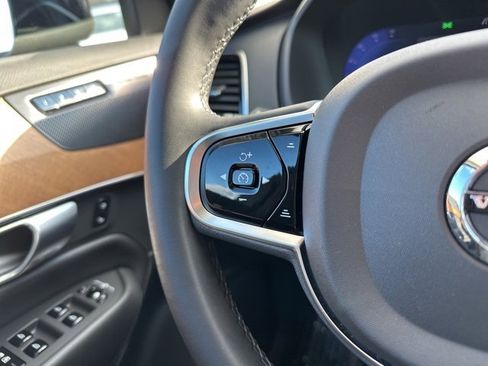 Certified 2024 Volvo XC90 T8 Plus w/ Protection Package Premier image 28