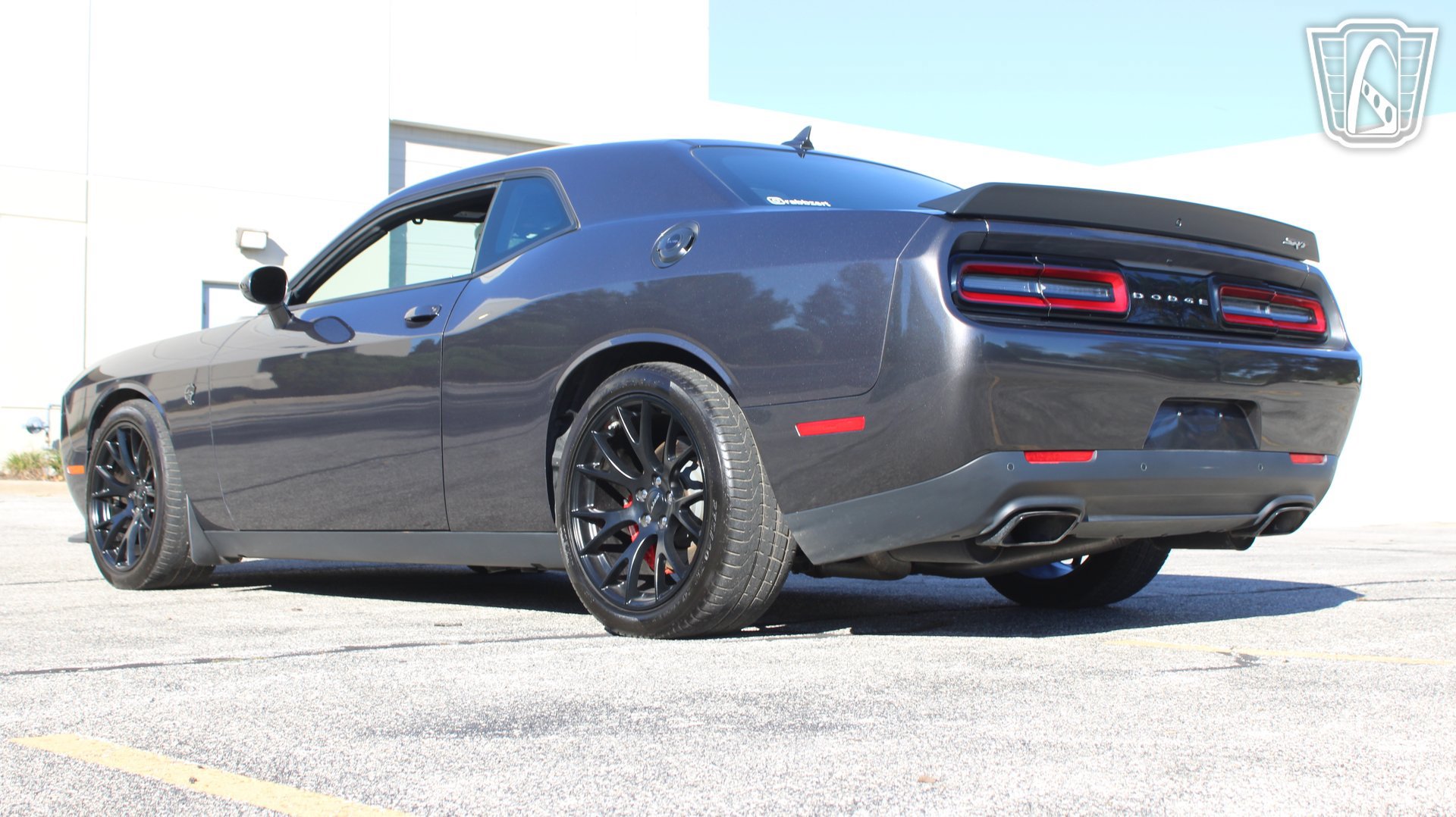 Used 2015 Dodge Challenger SRT Hellcat RWD image 29