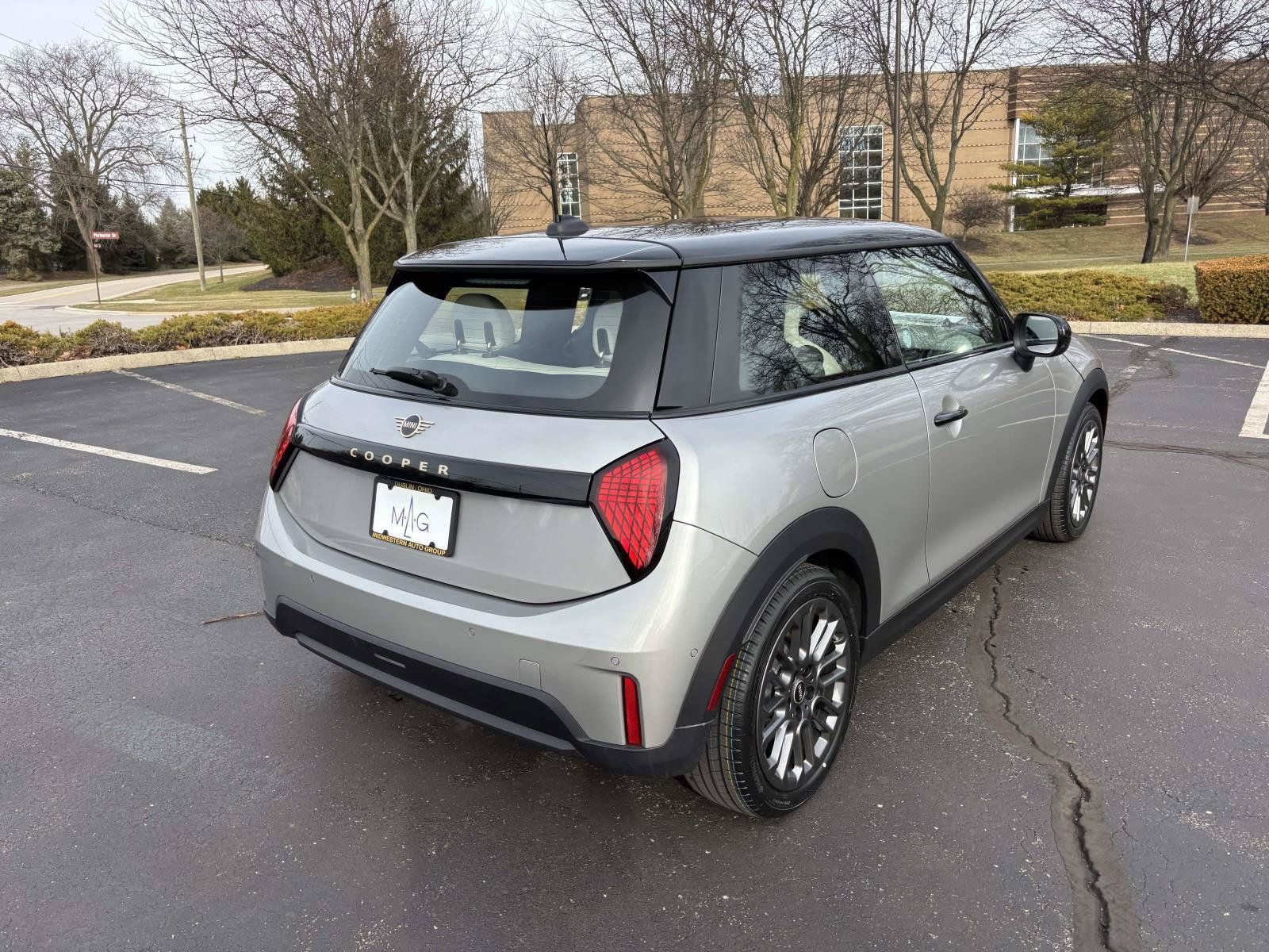 New 2026 MINI Cooper 2-Door Hardtop FWD image 7