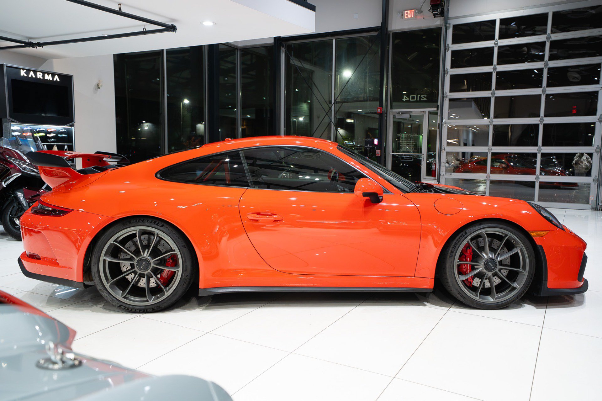 Used 2018 Porsche 911 GT3 RWD image 36
