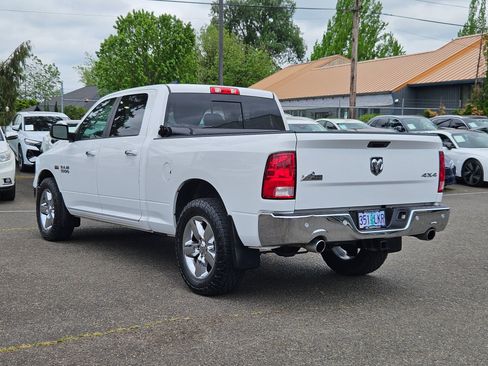 Used 2016 RAM 1500 Big Horn AWD/4WD image 3