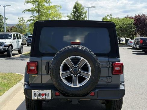 Certified 2021 Jeep Wrangler Unlimited Sahara w/ Safety Group AWD/4WD image 12