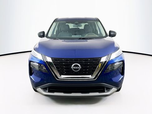 Used 2023 Nissan Rogue S FWD image 2