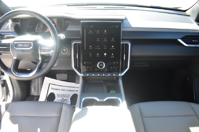 Used 2026 GMC Acadia Elevation w/ Elevation Premium Package AWD/4WD image 18