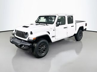 New 2026 Jeep Gladiator Sport AWD/4WD video 3