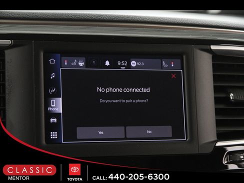 Used 2024 Chrysler Voyager LX image 12