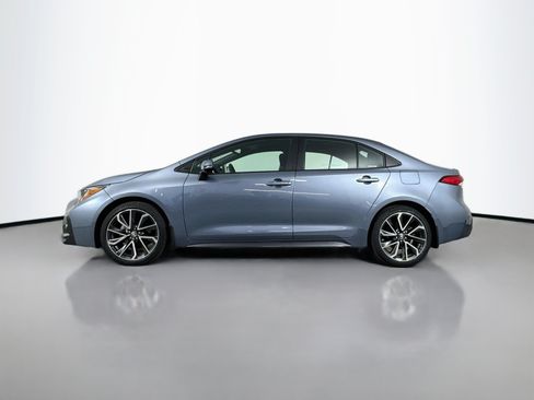 Certified 2022 Toyota Corolla SE FWD image 4