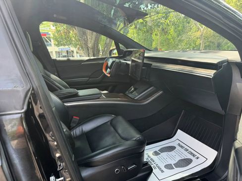 Used 2023 Tesla Model X AWD/4WD image 15