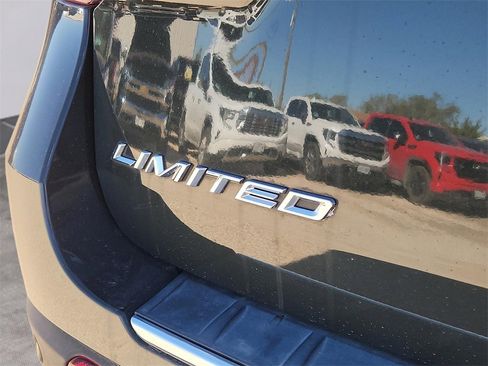 Used 2023 Ford Explorer Limited w/ Equipment Group 301A image 10