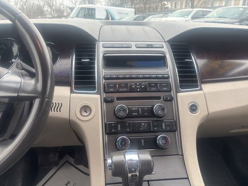 Used 2011 Ford Taurus SEL w/ 201A Rapid Spec Order Code image 21