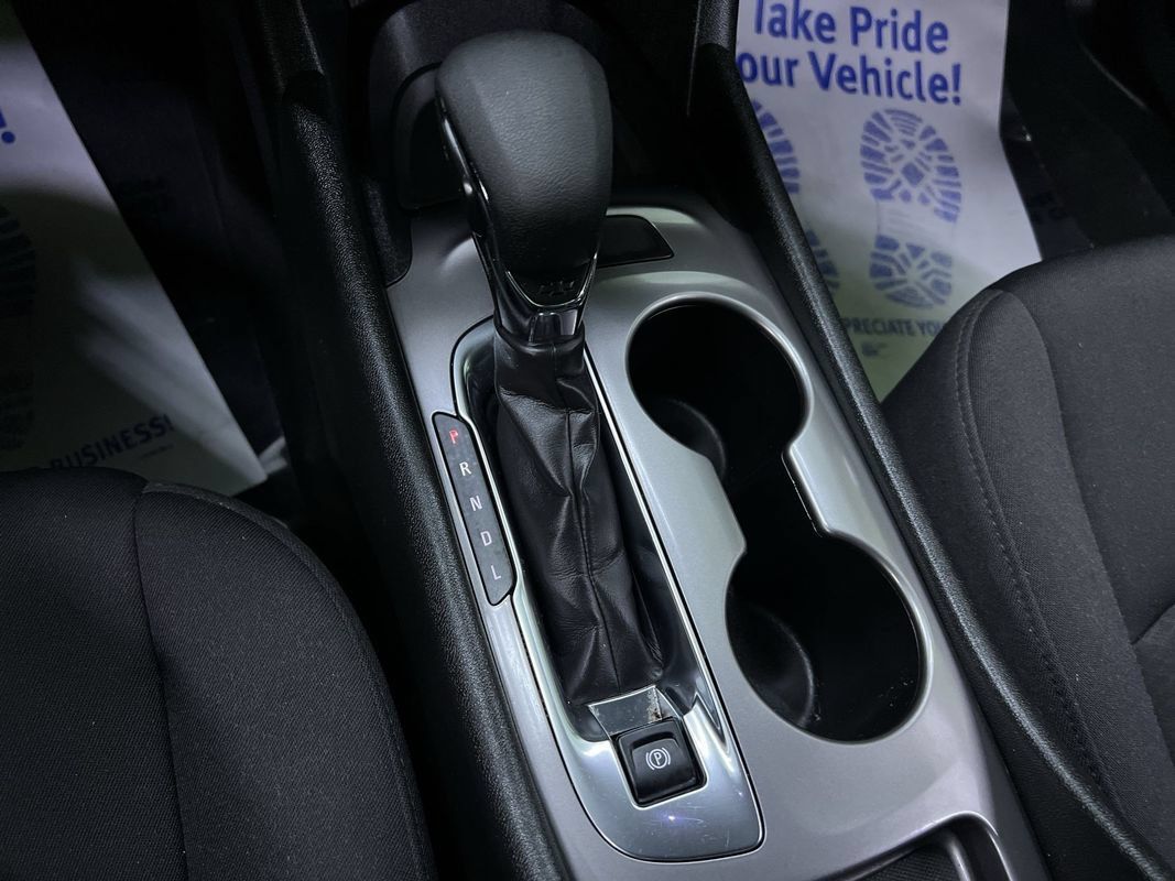 Used 2024 Chevrolet Malibu LS FWD image 23