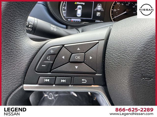 Used 2025 Nissan Versa SV w/ Trunk Package FWD image 18