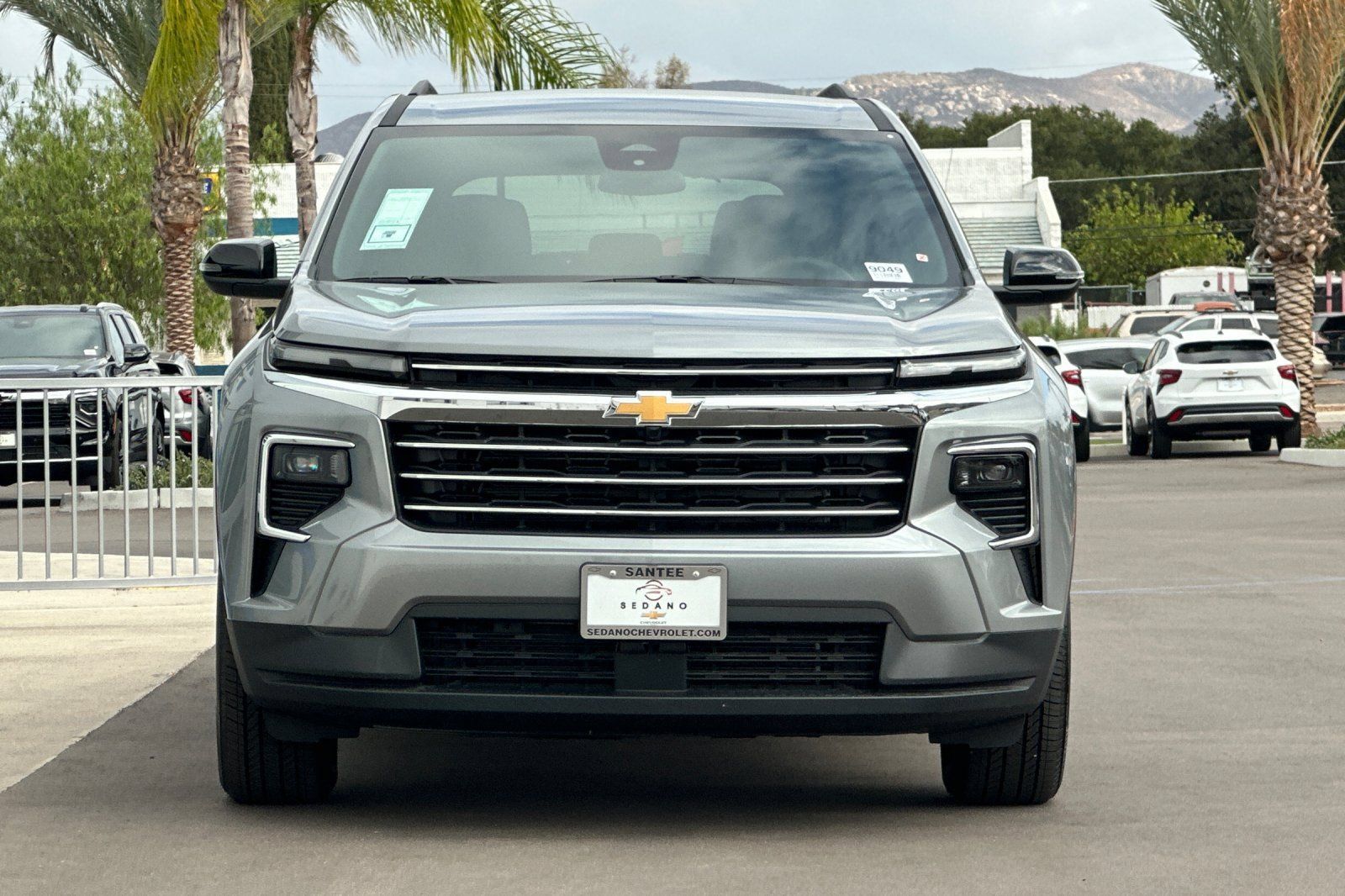 New 2026 Chevrolet Traverse LT w/ LPO, Floor Liner Package FWD image 9