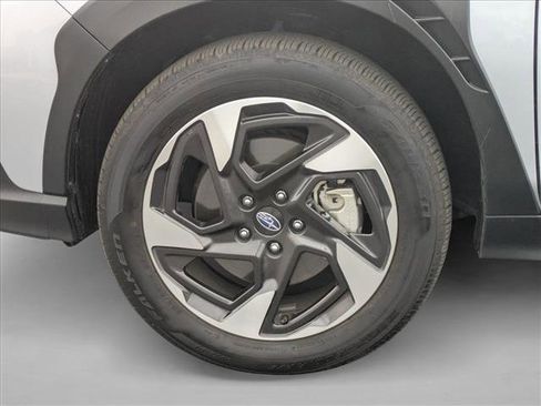 Certified 2025 Subaru Crosstrek 2.5i Limited w/ Crosstrek Mirror Package image 24