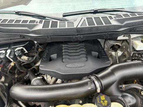 Used 2021 Ford F150 Lariat w/ Equipment Group 502A High AWD/4WD image 60