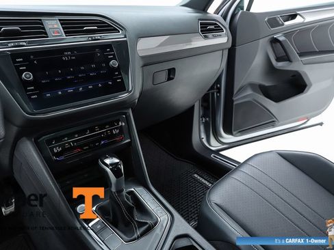 Used 2024 Volkswagen Tiguan SE R-Line FWD image 23