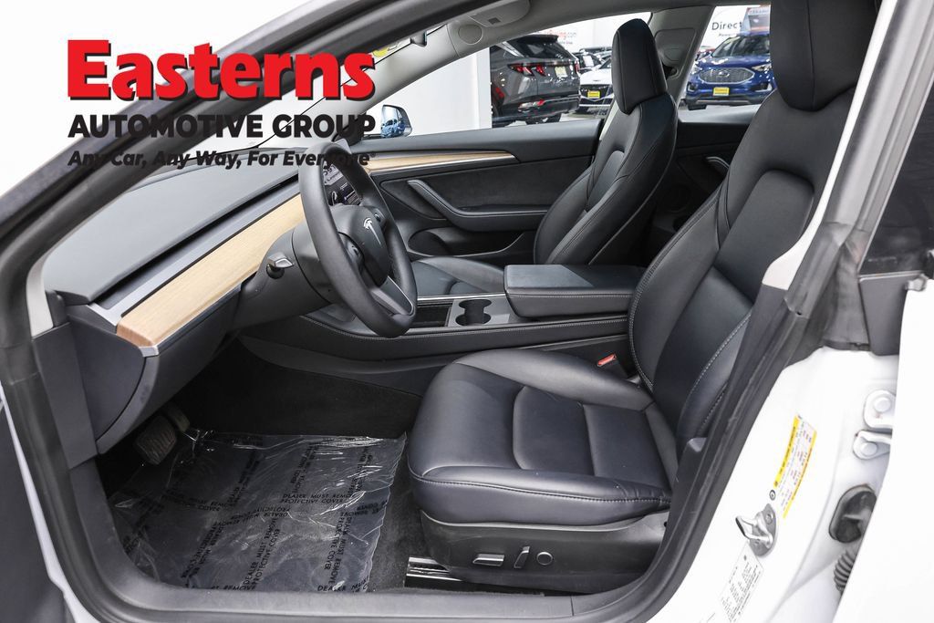 Used 2023 Tesla Model 3 Standard Range RWD image 14