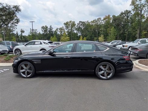 Used 2025 Genesis G80 2.5T Sport Prestige image 6