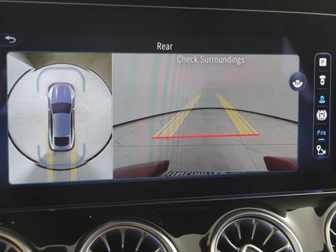 Used 2024 Mercedes-Benz AMG GT 43 image 11