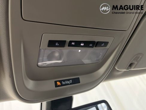 Used 2018 GMC Canyon SLT image 15