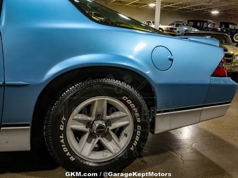 Used 1988 Chevrolet Camaro LT image 38