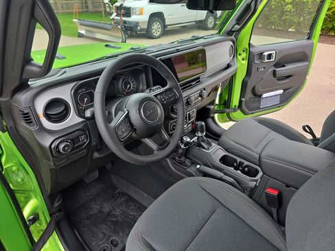 New 2026 Jeep Wrangler Sport AWD/4WD image 15