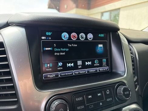 Used 2017 Chevrolet Tahoe LT AWD/4WD image 30