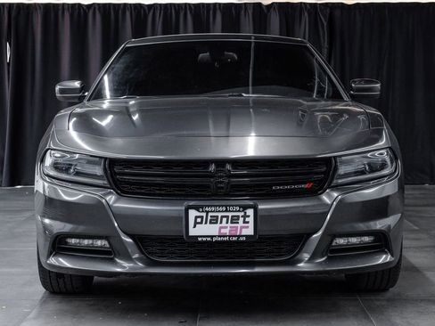 Used 2015 Dodge Charger SXT image 7