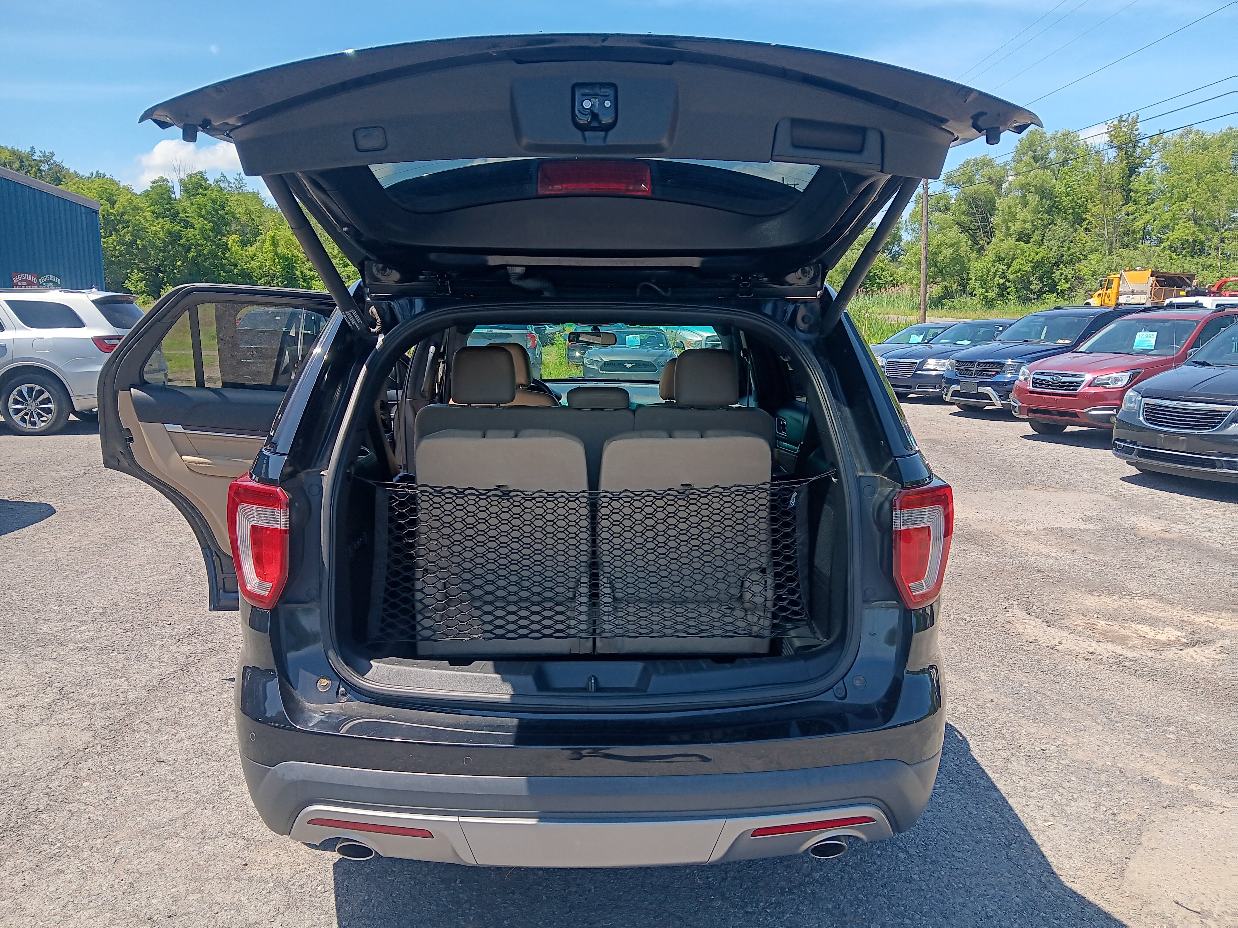 Used 2016 Ford Explorer Limited AWD/4WD image 4