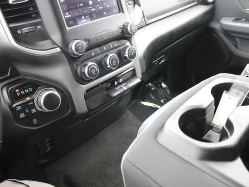Used 2023 RAM 1500 Big Horn AWD/4WD image 12