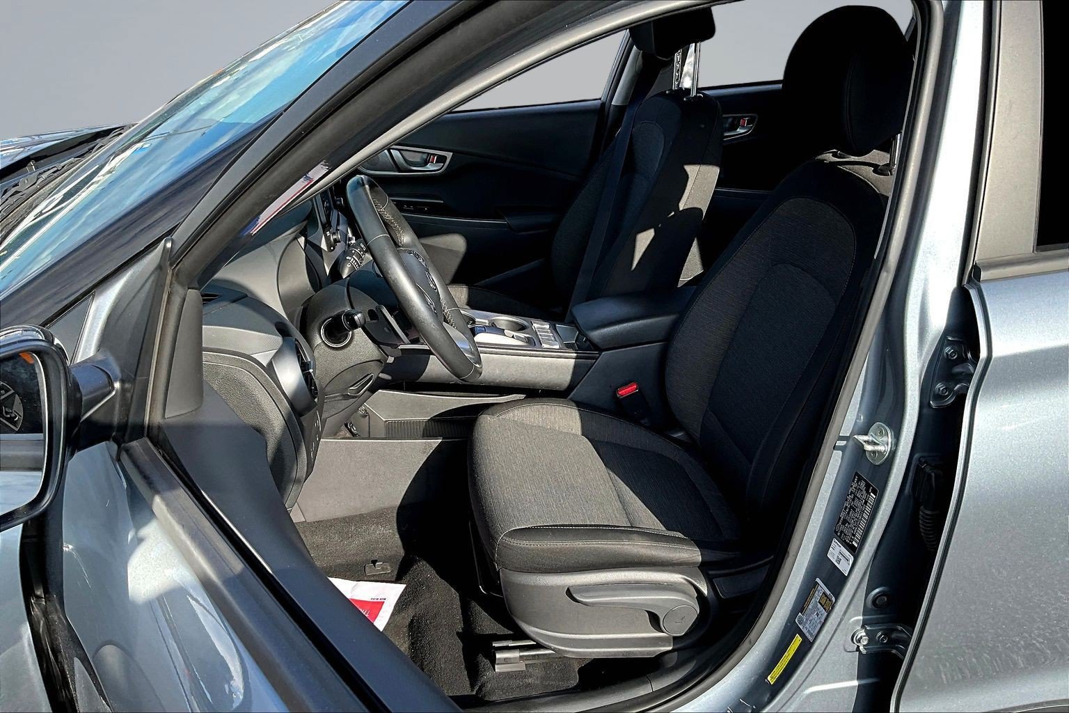 Used 2021 Hyundai Kona SEL FWD image 18