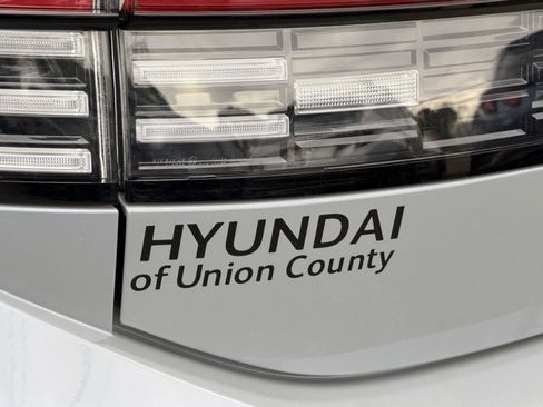 Certified 2025 Hyundai Sonata SEL image 29