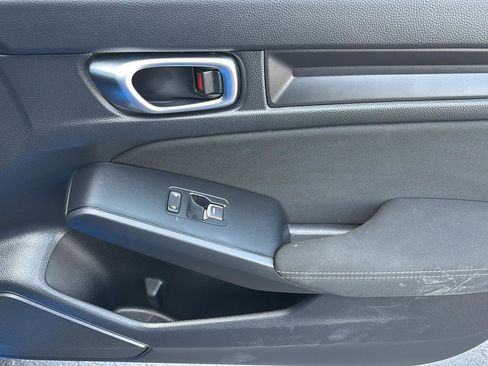 Used 2022 Honda Civic Sport image 18