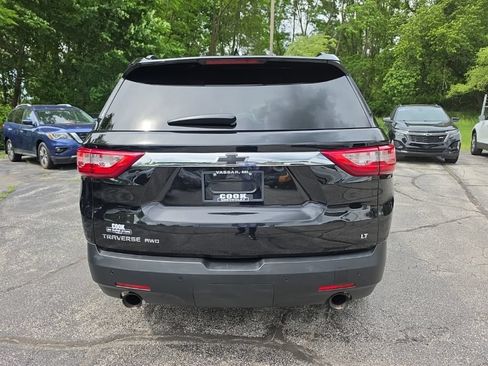 Used 2019 Chevrolet Traverse LT w/ LT Premium Package AWD/4WD image 6