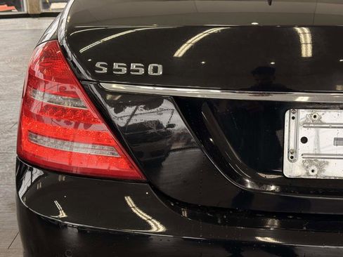 Used 2010 Mercedes-Benz S 550 4MATIC Sedan image 16
