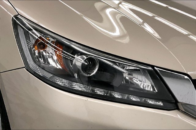 Used 2013 Honda Accord EX-L image 35