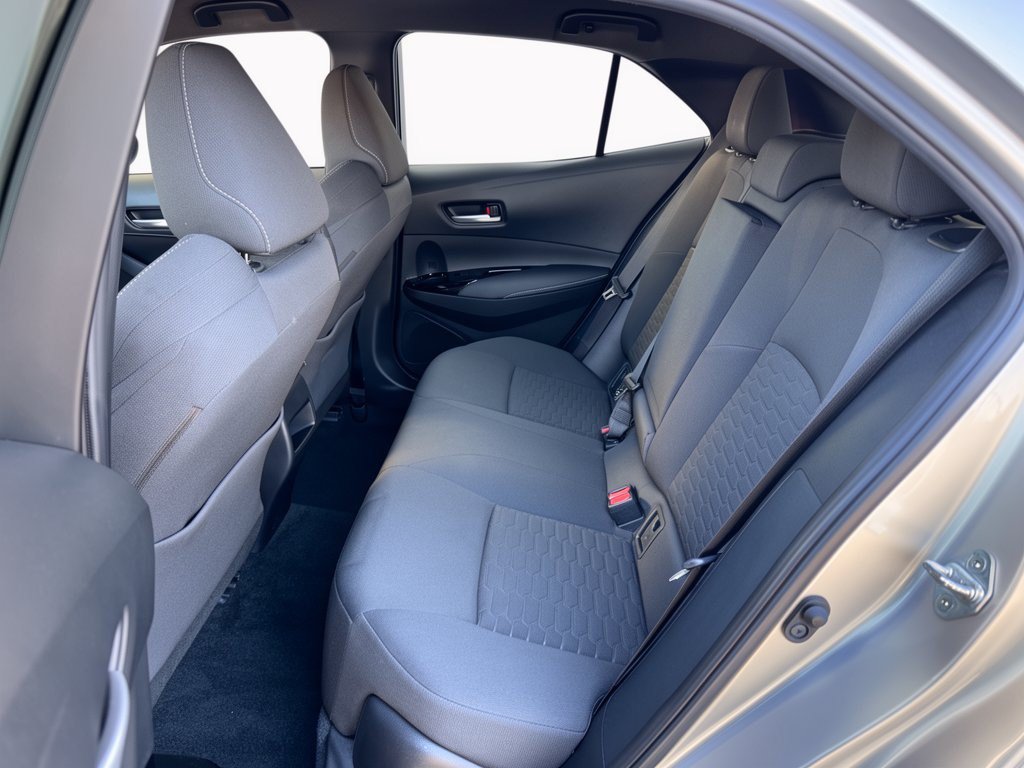 Used 2021 Toyota Corolla SE FWD image 25