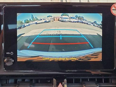 Used 2024 Toyota Corolla LE FWD image 11
