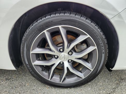 Used 2019 Acura ILX FWD image 7