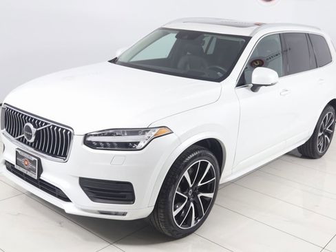 Used 2020 Volvo XC90 T6 Momentum w/ Protection Package Premier image 24